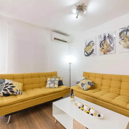 Apartment La Ribera Y Feria - Casabel Homes